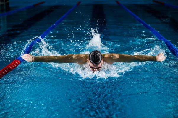 Jefferson-Cambridge High School Boys Swim Team Splits Home Triple Dual; Strong Performances Highlight Early Season