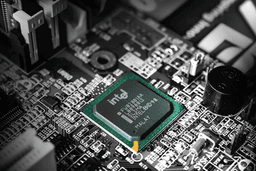 Nvidia's $5 Billion Bet on Intel: A Strategic Shift in the Chip Industry